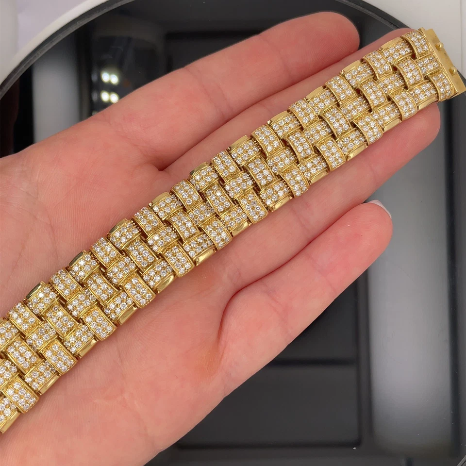 "Brazalete Roberto Coin oro amarillo 18k diamantes 7,00 quilates $29000/6,25"" largo" Foto 4 de 4