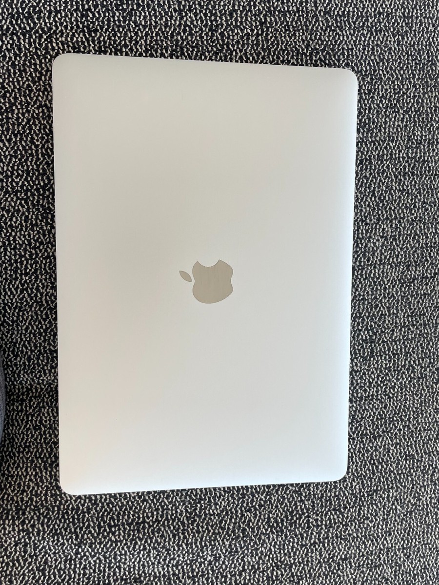 13.3 inch MacBook Pro 2019, Four Thunderbolt, 3 Ports - 8GB 13.3 inch MacBook Pro 2019, Four Thunderbolt, 3 Ports - 8GB