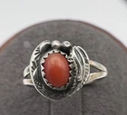 Vintage Southwestern Unmarked Silver Red Coral Floral Ring Size 6.25
