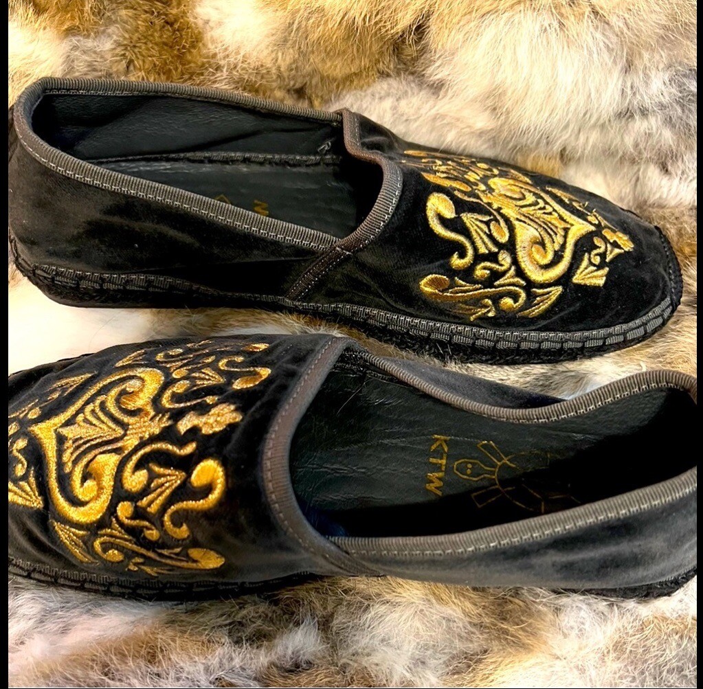 PANTOFOLA D’ORO Pantofole da fumo nuove senza etichette KTW stampa europea velluto taglia 42 scarpe US 10 5