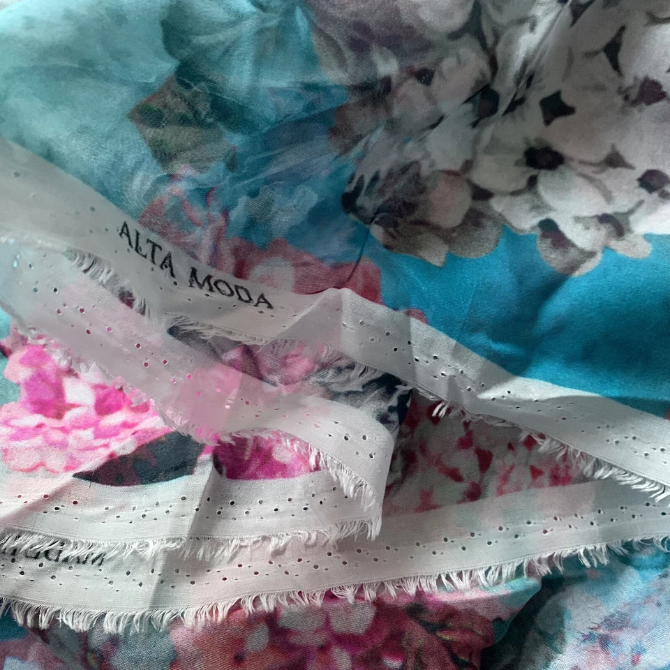 100% Silk Chiffon Alta Moda Turquoise/Pink Floral 1.1X 1.35m Rem,Dress,Scarf E90 - Image 2 of 2