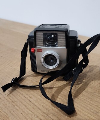 Appareil Photo Vintage KODAK BROWNIE STARLET Avec étui En Cuir - Occasion