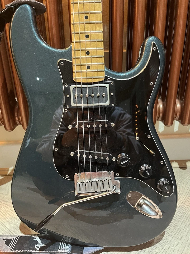 Fender Stratocaster Electric Guitar - MIM, photo 2 of 5