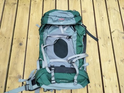 Osprey Aether 70 Backpack Mens Medium  Green Gray - Only Used 1 Five day trip