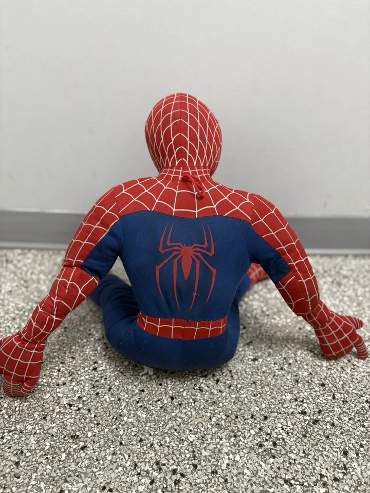 2006 Spider-Man 30'' Pillow Plush CPII Marvel Movie ULTRA RARE - Image 3 of 4