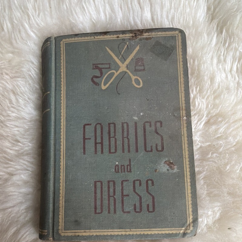 Houghton Mifflin Company Fabrics and Dress New Edition Rathbone Tarpley