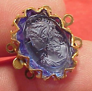 Authentic Vintage 19mm X 14mm Necklace Clasp Connector 3 Str Princess Cameo Gold Plated