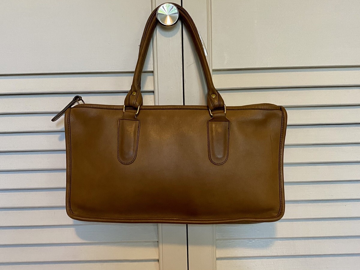 バッグ Vintage COACH Hand Bag Leather 1300 327 VINTAGE COACH F23-9883 LEGACY BROWN LEATHER SHOULDER HAND BAG