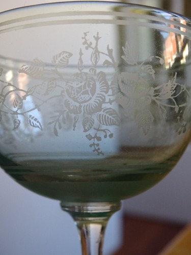 4 ANCIENS VERRES A VIN OURALINE CRISTAL ART NOUVEAU GRAVURE STYLE NAPOLEON III - Picture 11 of 17