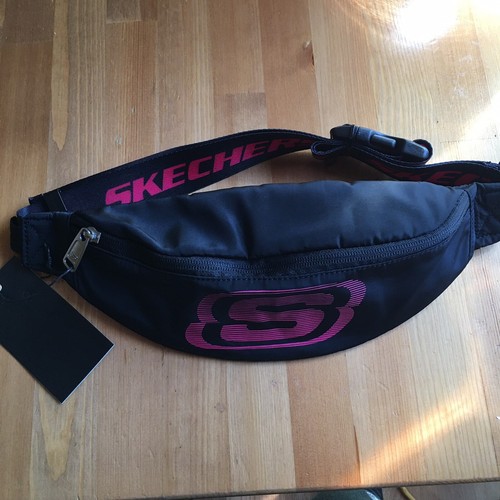 Skechers Zipper Front Belt Strap Pouch 