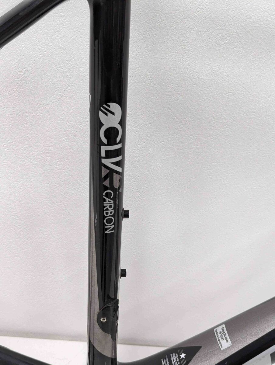 Trek Madone 6.9 SSL H1 2010 model mechanical 56cm carbon Trek Madone 6.9 SSL H1 2010 model mechanical 56cm carbon