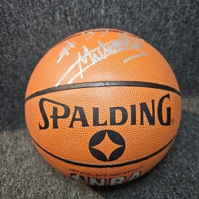 Dikembe Mutombo NBA Basketball Spalding Official Ball Autographed #55 90s