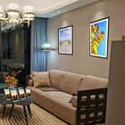 Picture 4 of 8