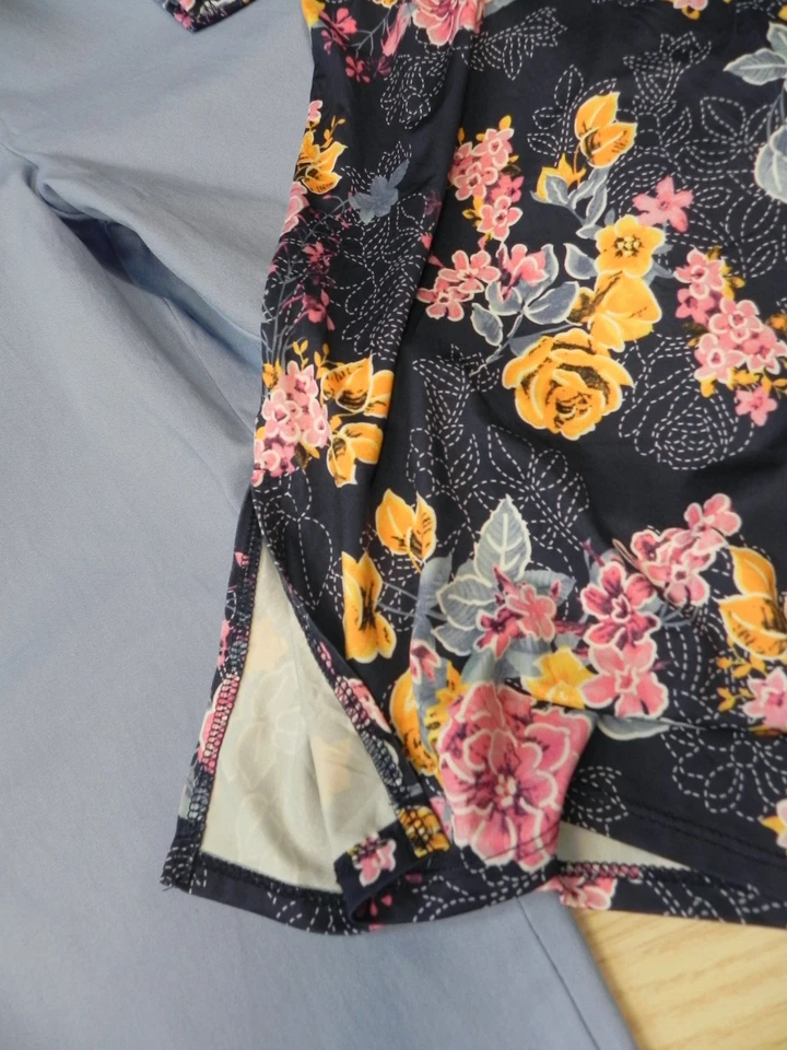 In Print * hübsches, glattes Stretch Shirt mit Blumen Gr. 52 / 54 XXL Neuwertig - Bild 3 von 4
