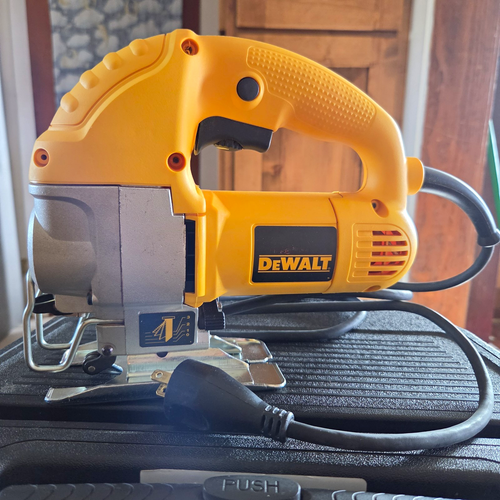 DEWALT Corded Electric Jigsaw Model DEWALT, No Battery Included Yellow ...