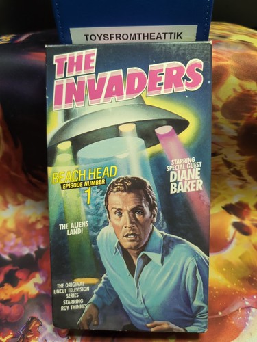 THE INVADERS Episode #1(1967,1988, VHS) BEACH HEAD Pre-Owned Rare HTF - Picture 1 of 4