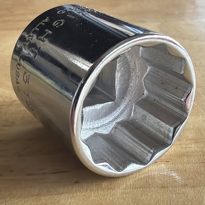 Wright Tools 13/16'' Shallow Socket 3/8'' Drive 12 Point 3126 Made in USA