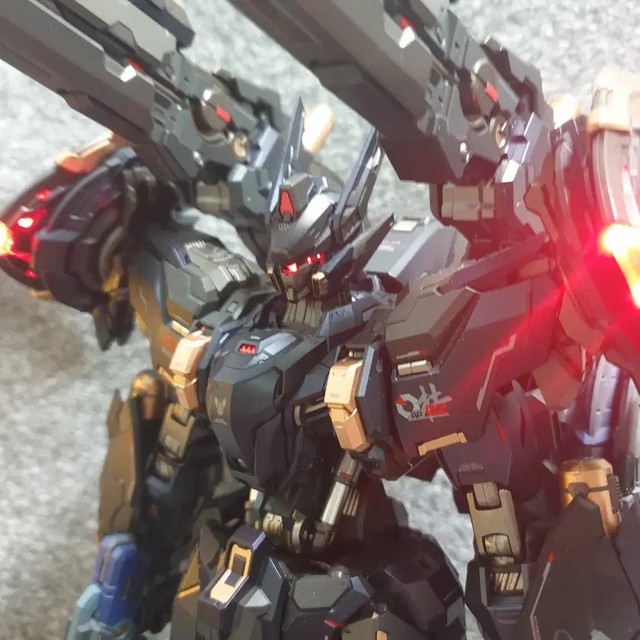 Moshow Black Limited Edition - Noble Class