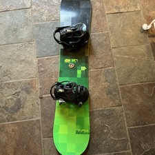 Burton Custom Smalls Snowboard Green K2 Bindings Boys All Mountain With Bag