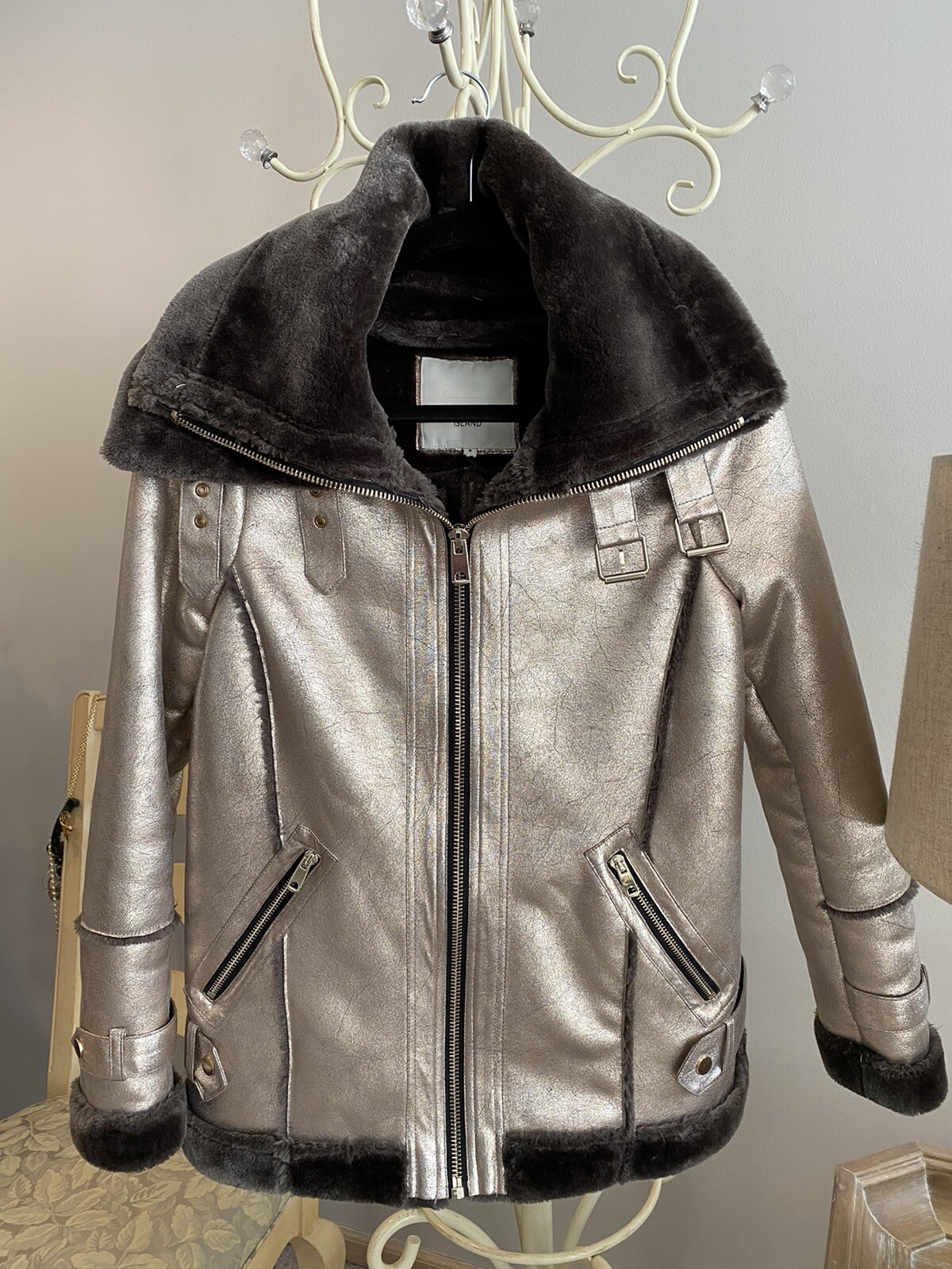 River Island Gold Faux Leather Jacket Size US 4 Eur34… Gem