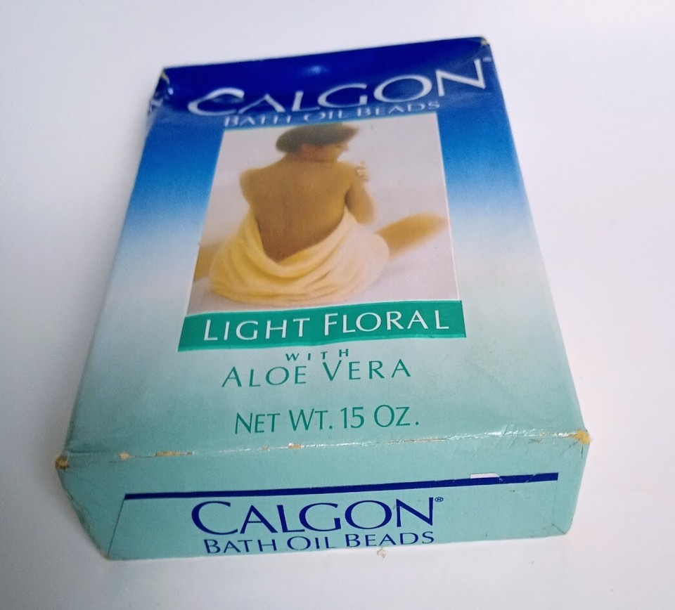 CALGON Bath Oil Beads Light Floral Aloe Vera 15 oz VTG NOS Rare