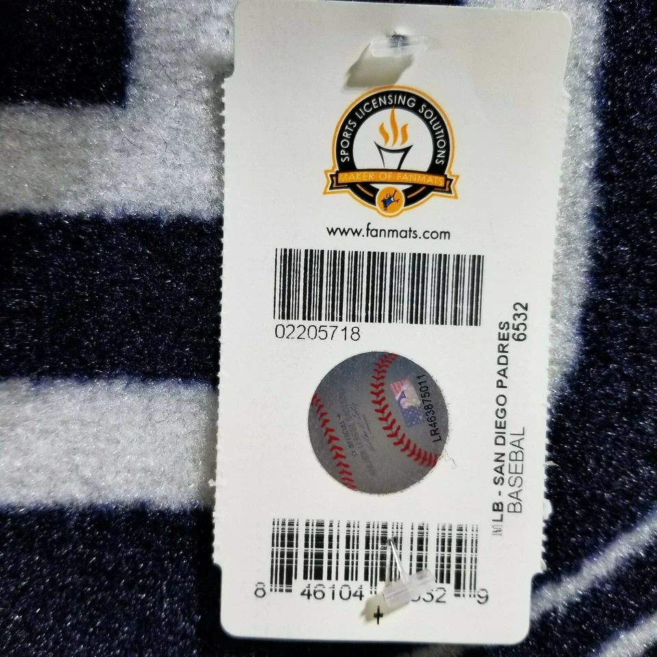 New Fanmats San Diego Padres Baseball Mats Area Rug round 26" Officially Licens - Image 3 of 4