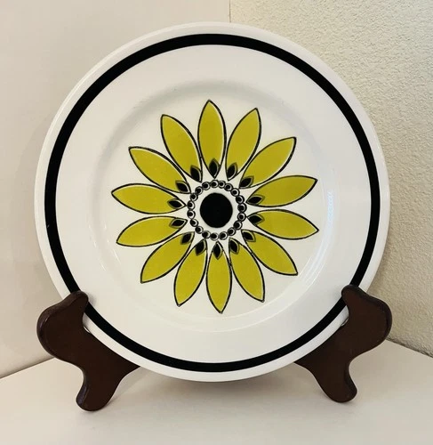 4 VTG MIKASA JAPAN Mediterrania Capri Green Flower, Black Band Salad Plates