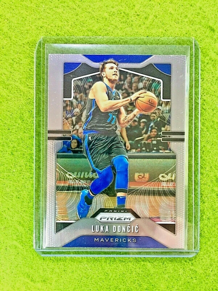Camiseta de baloncesto Luka Doncic Prizm Card #77 Dallas Mavericks 2019 Panini Prizm