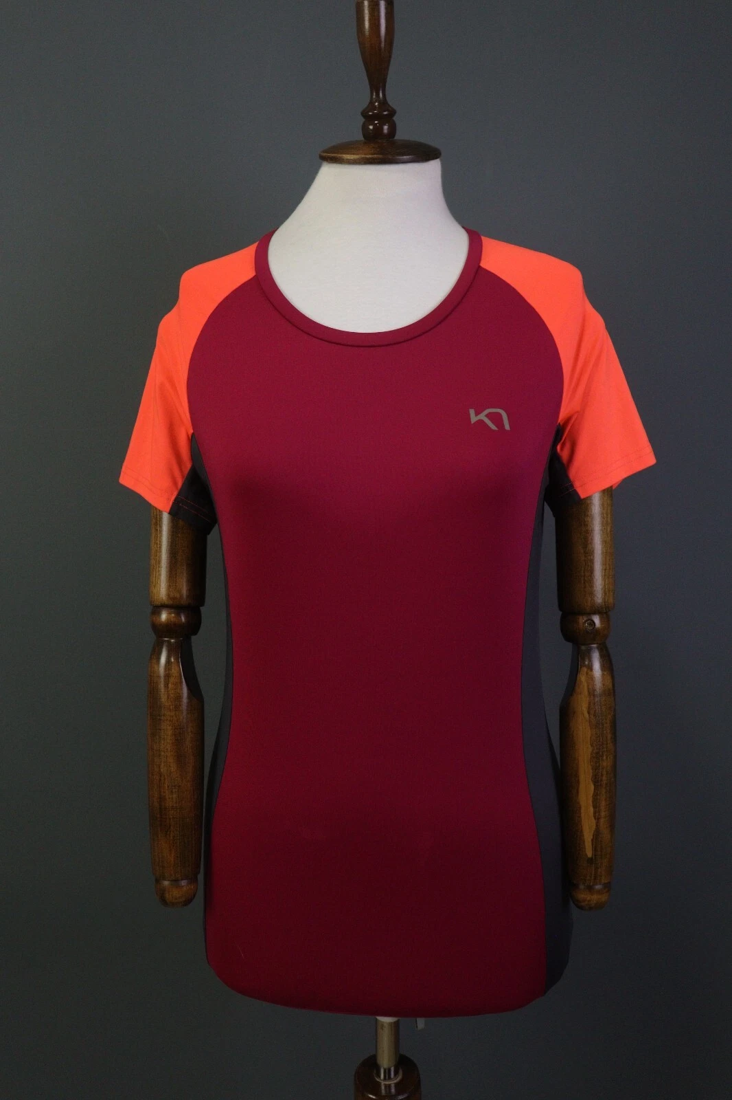 Kari Traa Red Short Sleeve Crew Neck Base Layer Activewear Top Blouse Size M