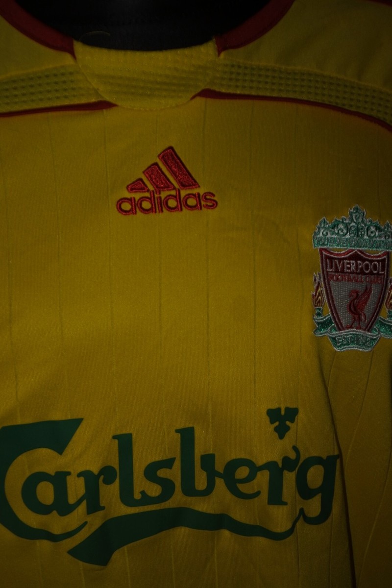 5/5 Liverpool boys 12 years 152cm 2006 #18 Kuyt football shirt
