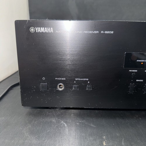 Yamaha R-S202-2 Channel AM FM Stereo Receiver System W/ Bluetooth 100 Watts PC - Picture 2 of 6
