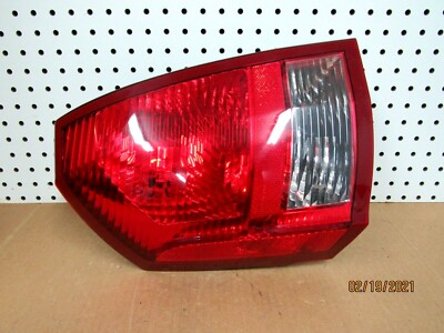 05 06 07 Chrysler 300 Limited and Touring L Left Driver Tail Light Lamp OEM 