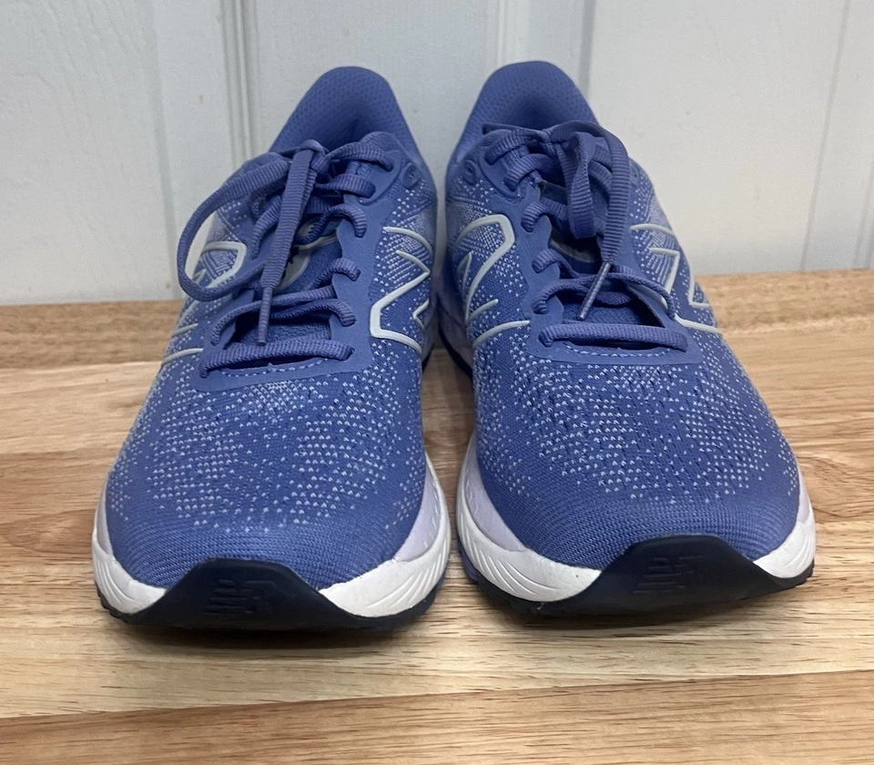 New Balance 880 Women's Running Shoes Sneakers Size 7 Blue - Image 2 of 4