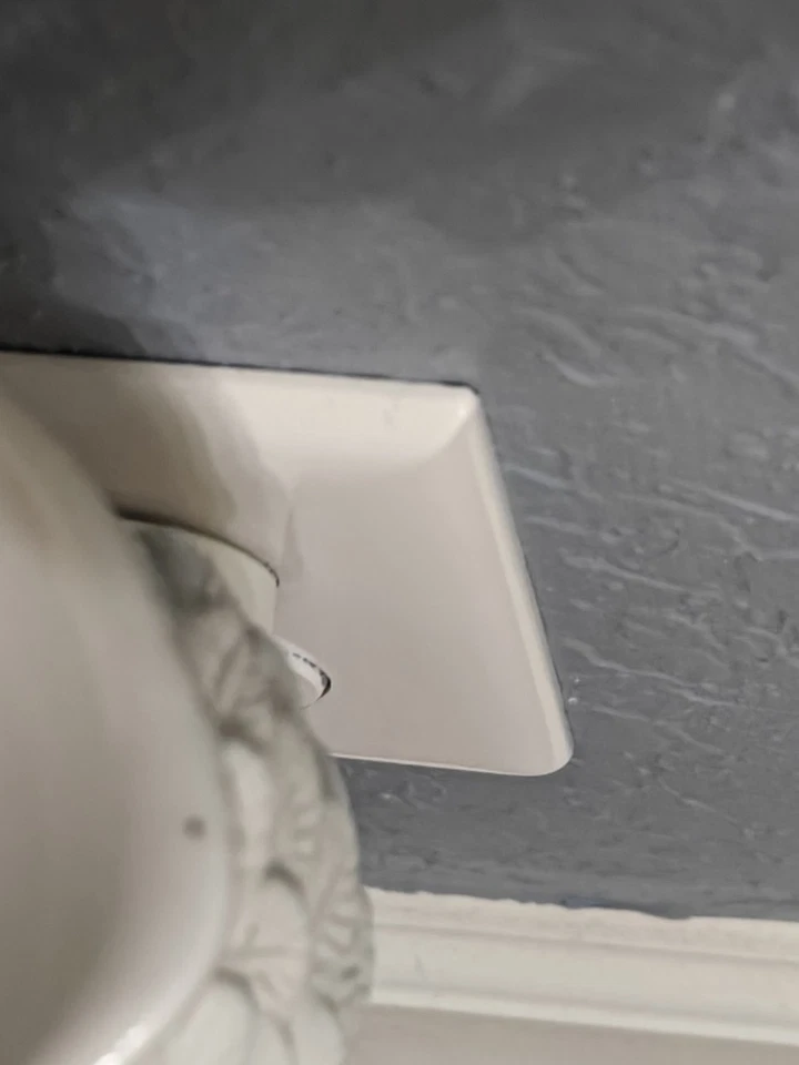 Scentsy Matte White Whoot Hoot Owl Ceramic Wax Warmer Plug In On Off Switch - Image 3 of 4