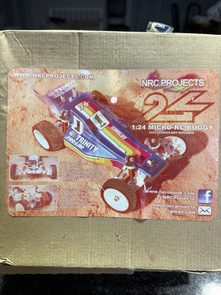 Rare NRC-24 Project Graphite Micro Buggy – RC10 Tribute – Rare w/electronics. - Image 2 of 4