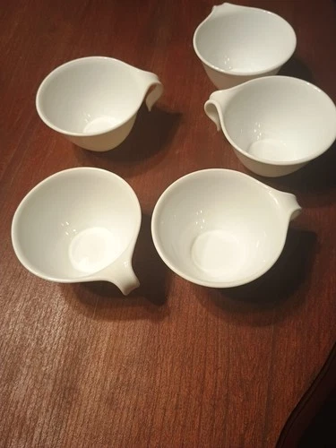 VTG Corelle Cups by Corning Livingware Winter Frost White Hook Handle 5 Tea Mugs