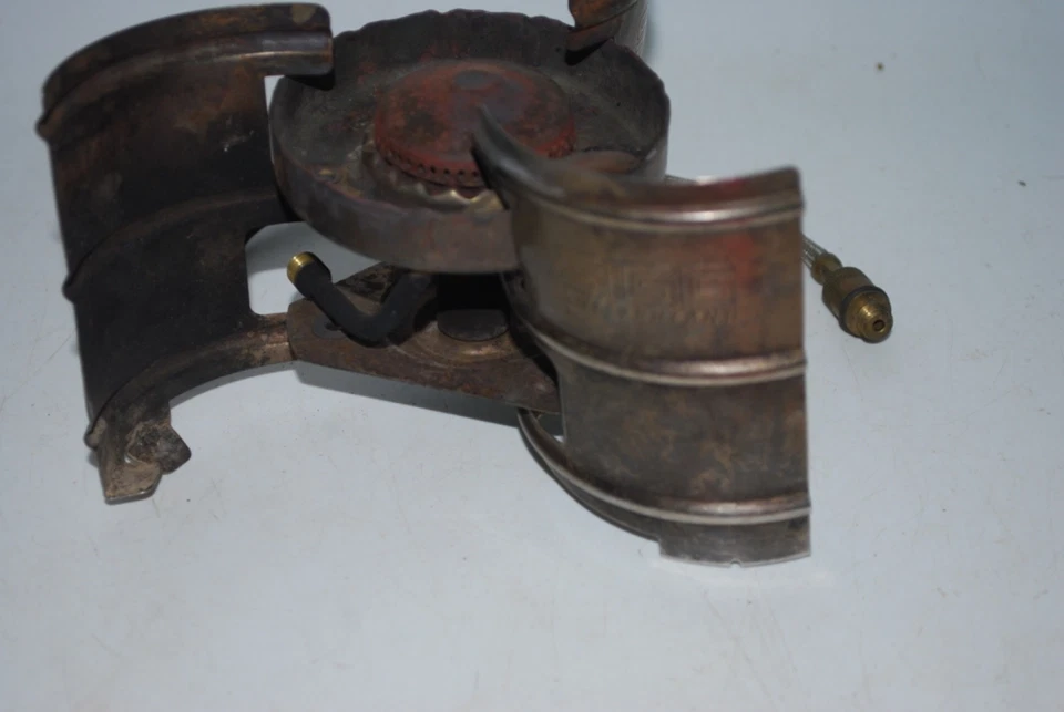 Estufa de gasolina vintage SIGG Suiza Traveller - quemador exterior mochilero Foto 2 de 4