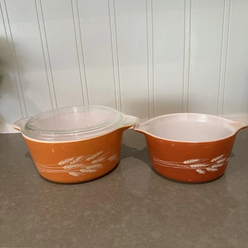 Vintage Pyrex Autumn Harvest Wheat Casserole Dish Bowl Set With Lid. Orange