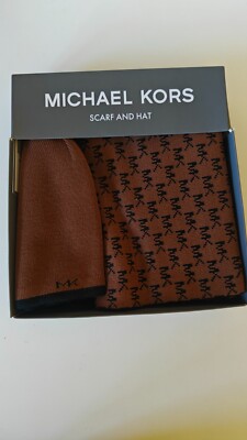 Michael Kors reversible hat and scarf set NWT Michael Kors Men main image 4