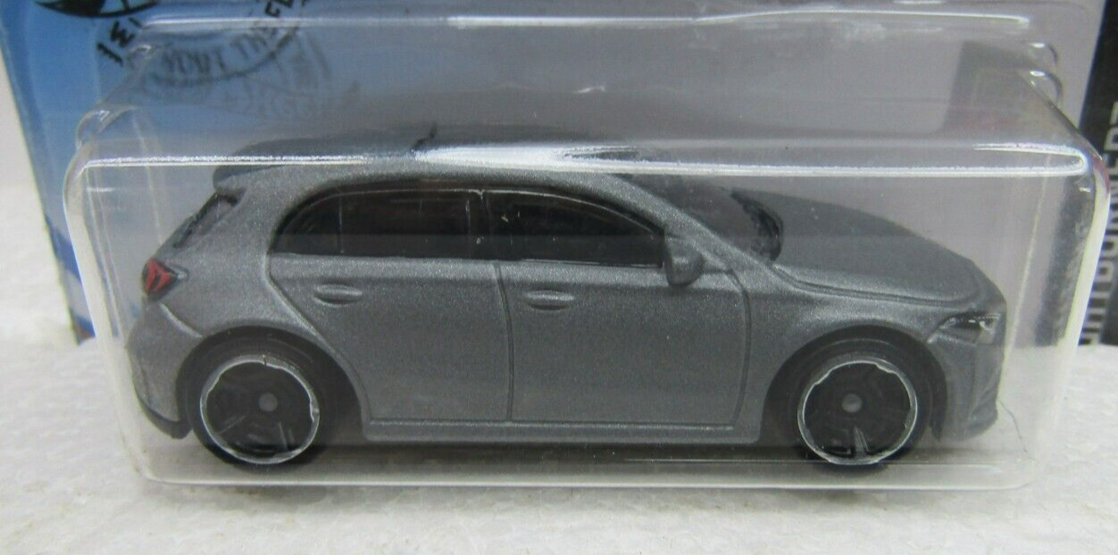 Hot Wheels 2020 '19 Mercedes-Benz A-Class #194/250