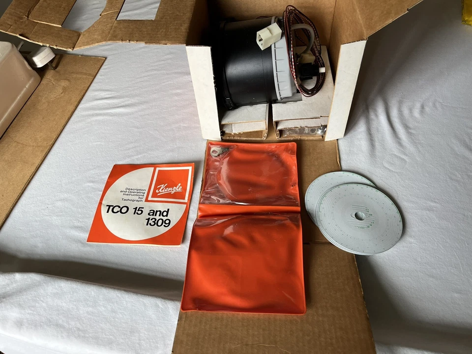 Lucas Kienzle ClassicTachograph TCO-15-2 — 第 4/4 张图片
