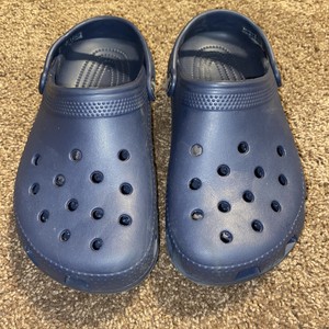 childrens crocs size 3