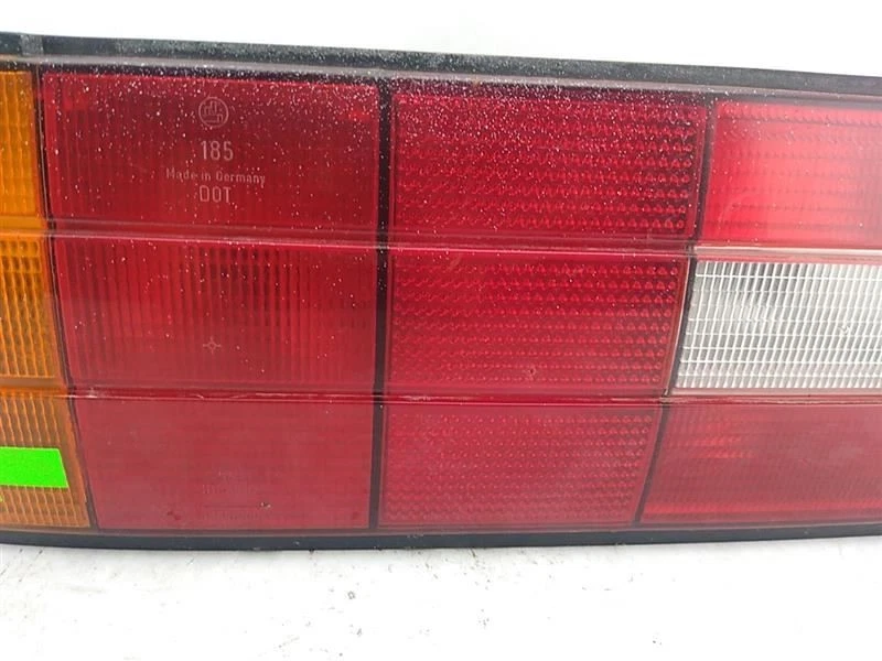 Luz trasera izquierda conductor BMW 318i E30 sedán se adapta a 1988-1993 Foto 4 de 4