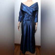 Terri John Mother of the Bride Blue Evening Gown size 6