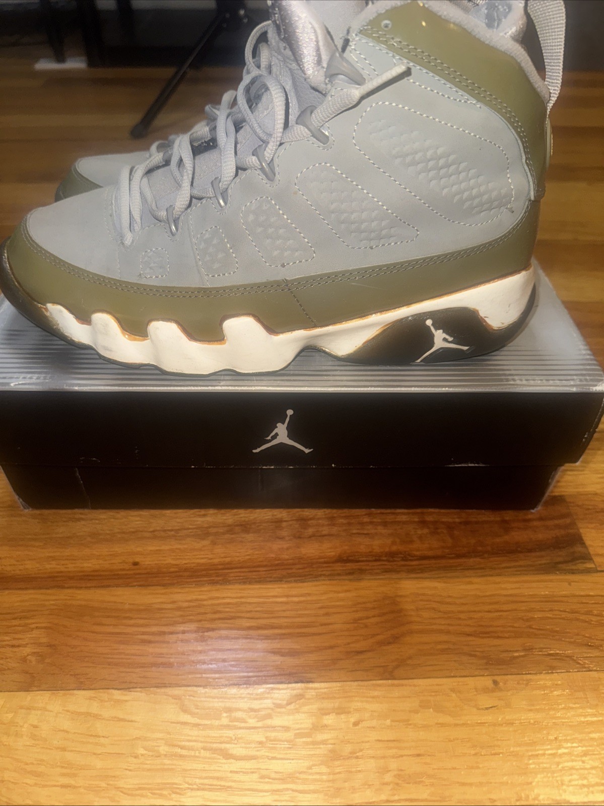 Size 8.5 - Nike Air Jordan 9 Retro 2002 Cool Grey Sneakers Beaters Kicks Jumpman