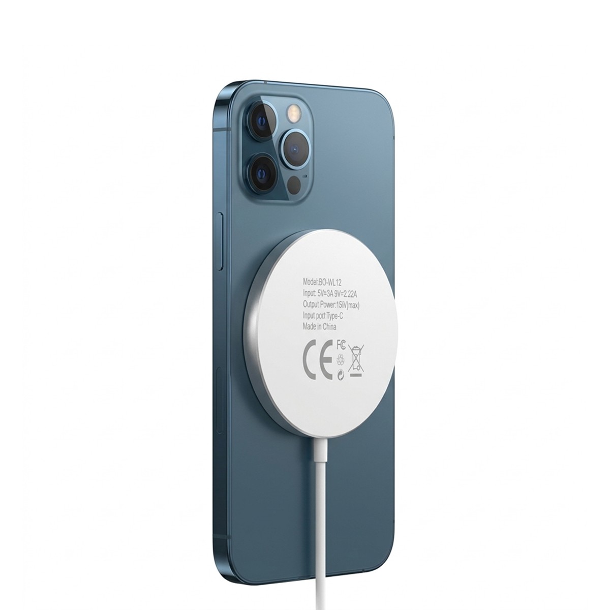 Chargeur magnétique 15W blanc idéal pour recharger votre iPhone 12 au bureau