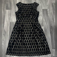 SIZE 12 WOMENS VINCE CAMUTO JACQUARD FIT & FLARE BLACK & GOLD DRESS