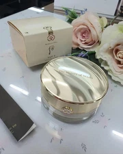 The History of Whoo Gongjinhyang Mi Luxury Luminous Powder 28g No.01 Light Beige