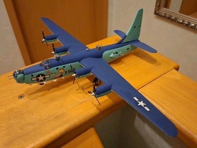 US Navy Consolidated PB4Y-2 '' Privateer RY3 '' Liberator - modelliert in 1:72
