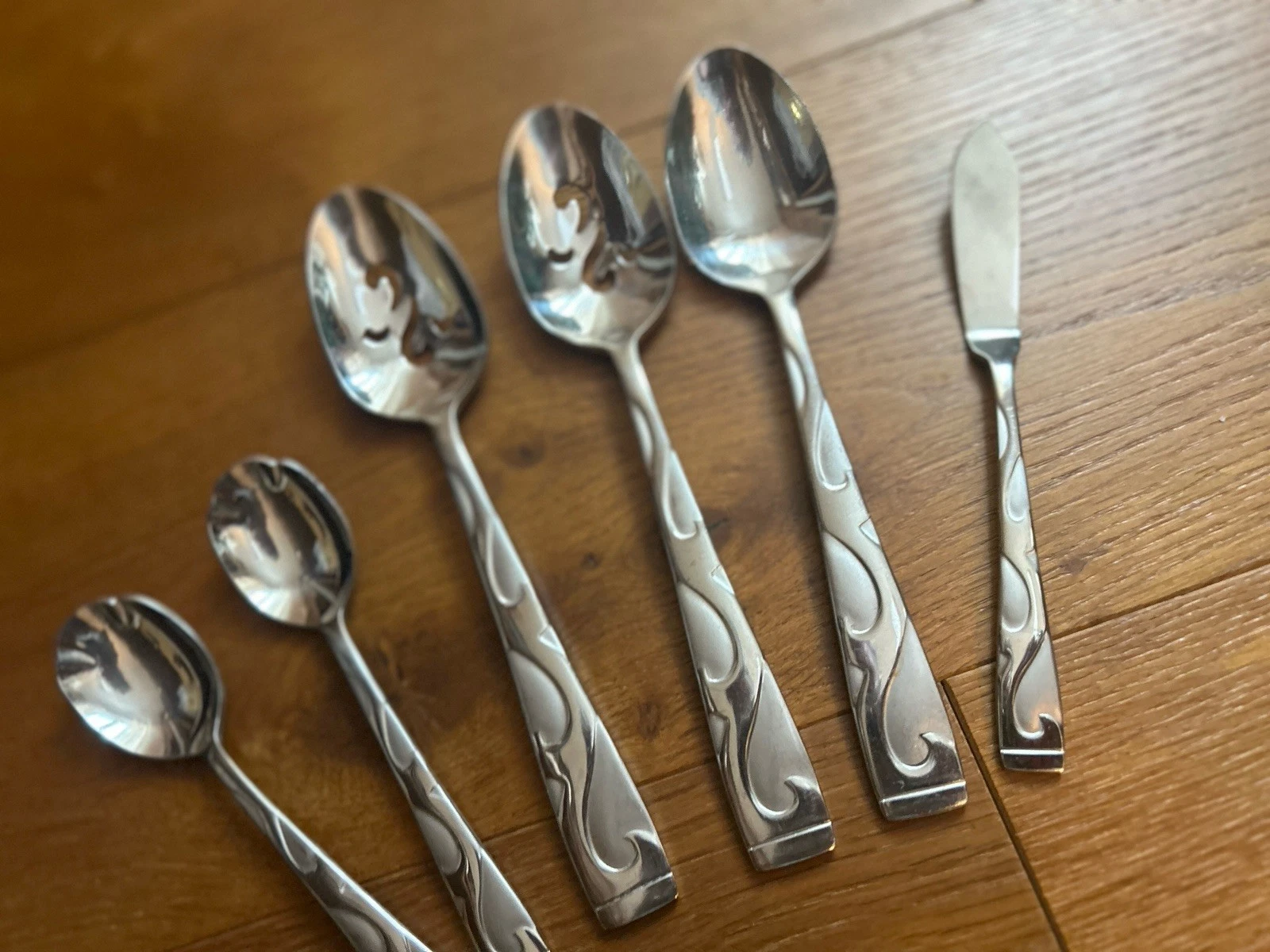 Oneida TUSCANY 6 Pc Set Serving Spoons Sugar Slot Stainless Flatware Silverware